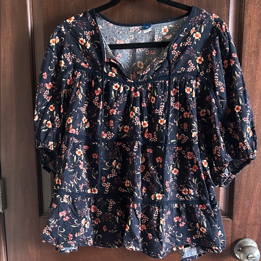Old Navy Dark Floral Puff Sleeve Blouse